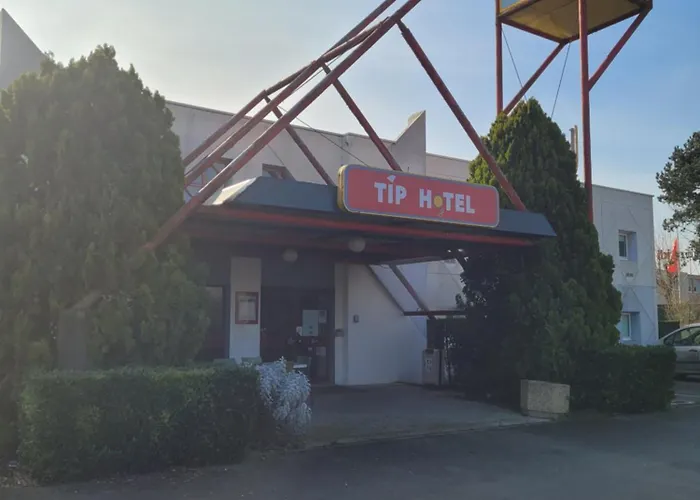 Tip Hotel Cambrai Ex Hotel F1