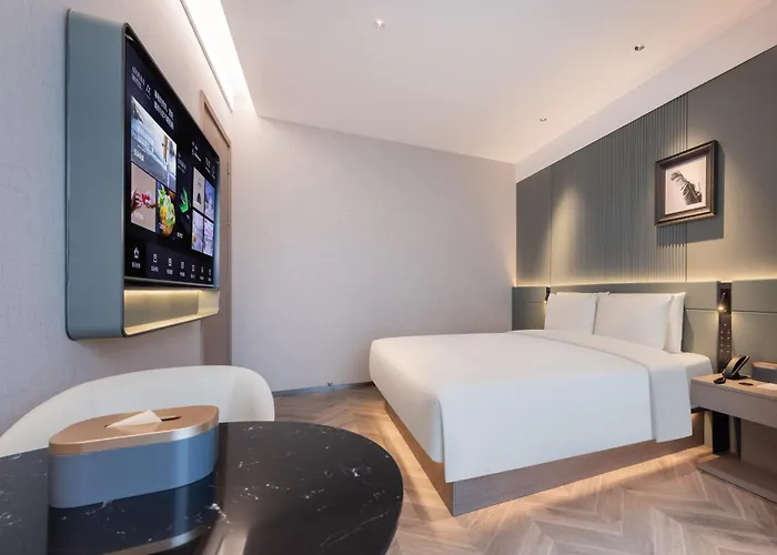 Atour S Hotel Shenzhen Luohu Shuibei深圳罗湖水贝亚朵s酒店