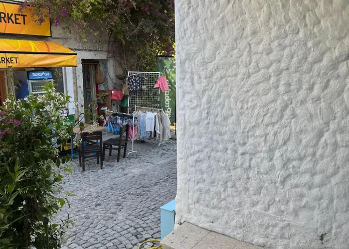 1881 Otel