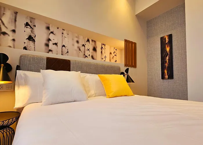 Cousin Room Hotel Automatizado