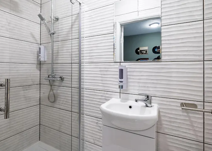 Starbeck Micro Hotel