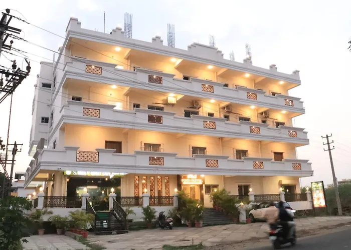 Posh Hotel-Best Business Hotel In Gulbarga