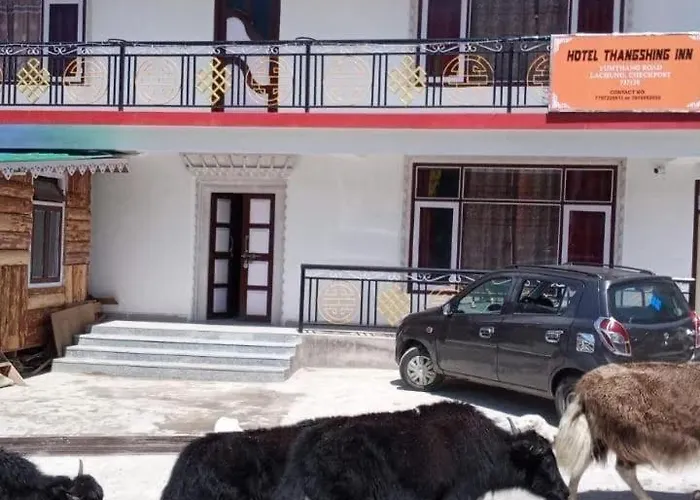 Hotel Thangshing In