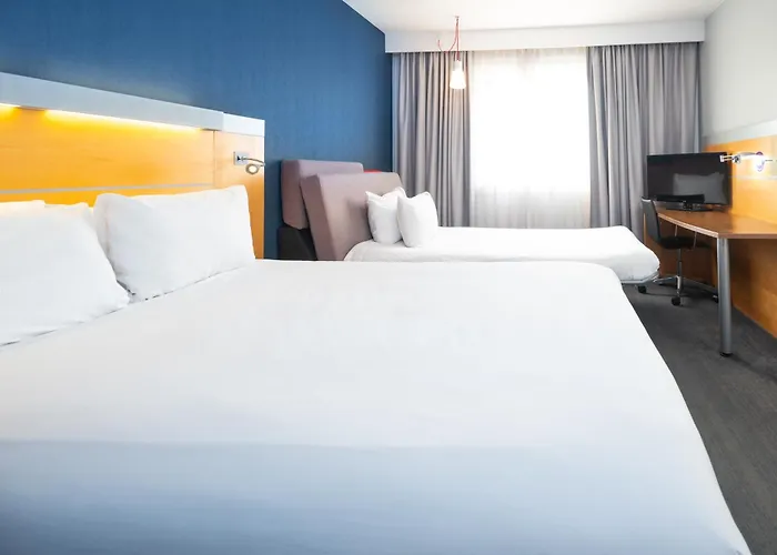 Holiday Inn Express Bedford By Ihg