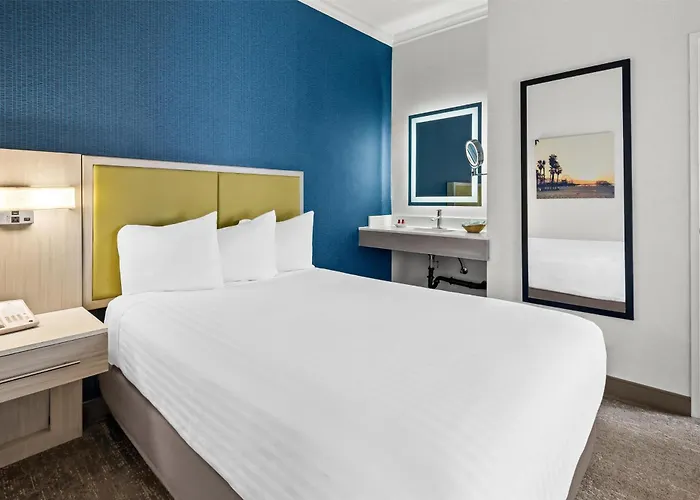 Surestay Hotel By Best Western Santa Monica