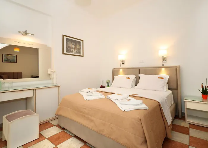 Hotel Klonos Kyriakos