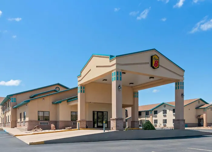 Super 8 By Wyndham Santa Rosa
