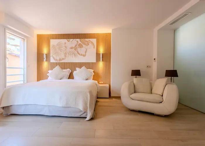 Hotel Traverse Des Artistes