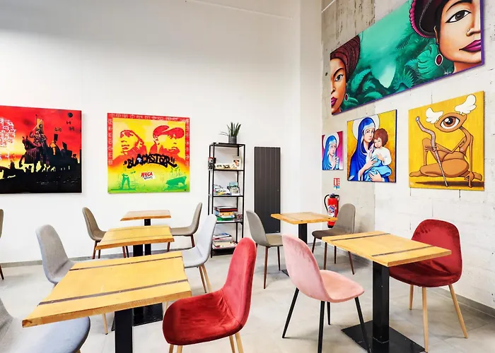 Best Western 11Bauer Paris Saint-Ouen
