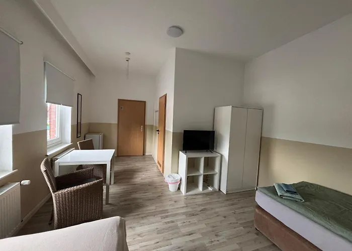 Doppeltimmer Tv-Bad-Kühlschrank-10