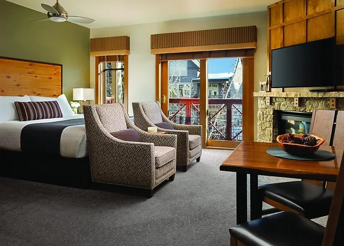 Studio At Hyatt Main Street Station Full Resort Access! Enjoy Outdoor Pool, Hot Tubs, Fitness Center Ski Valet & More