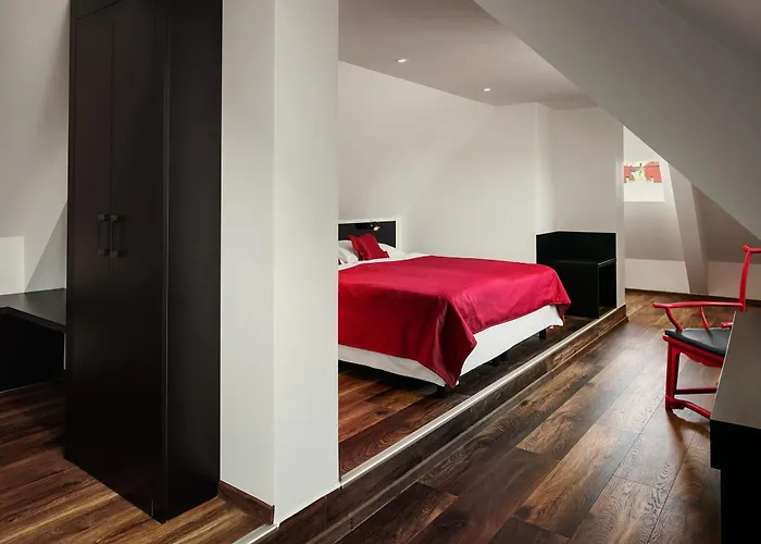 Perla Hotel