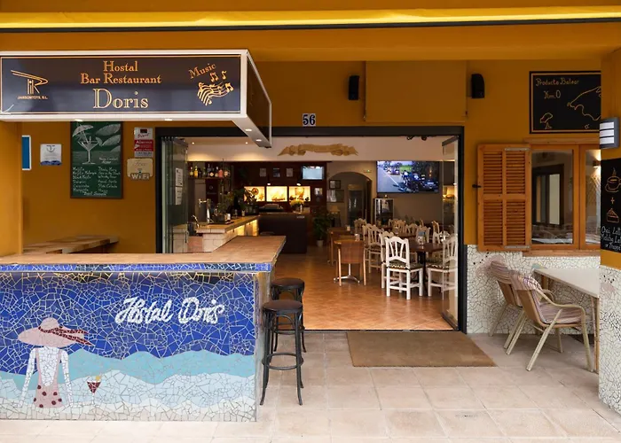 Hostal Doris - Adults Only