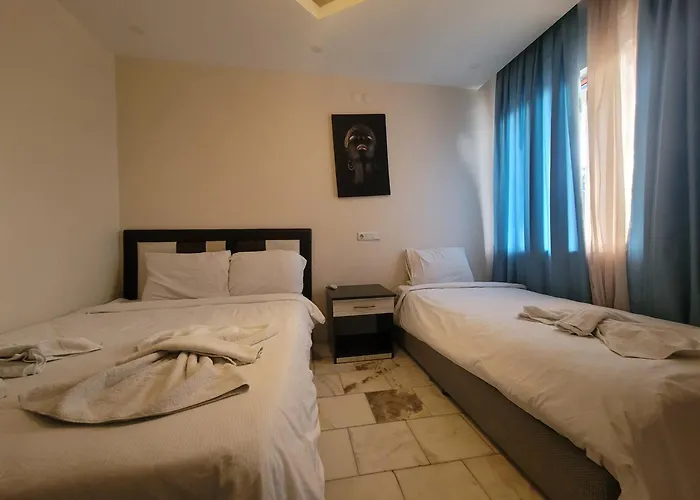 Ozturk Hotel
