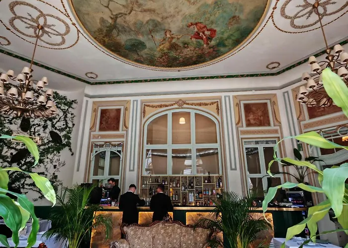 Nf Palace Old City Bucharest