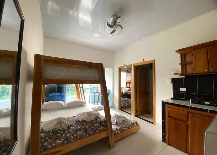 Hostal Las Flores