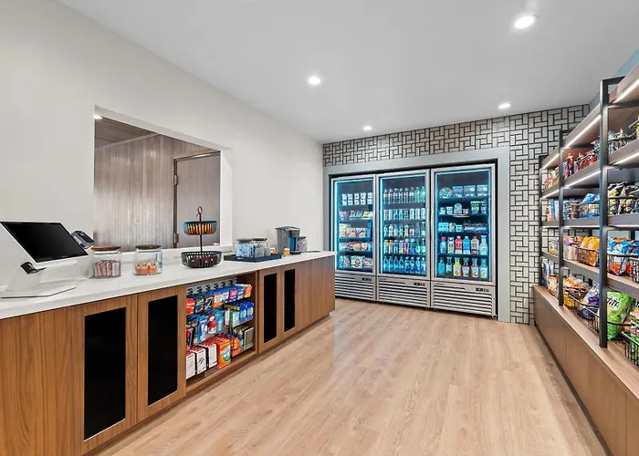 Everhome Suites Brownsville