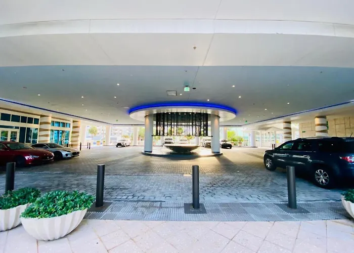 Carillon Miami Beach Private Luxury Suites