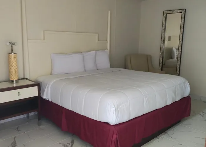 Super Inn Motel