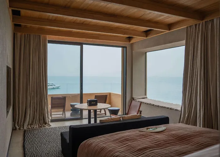 Sanyea You Gan Wan Secluded Resort Hotel-Free Yacht Experience