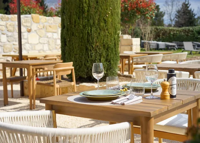 Val Baussenc, The Originals Relais