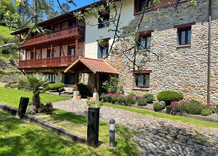 Hotel-Apartamento Rural Atxurra Bermeo