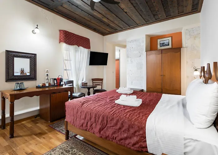 Belmondo Hotel