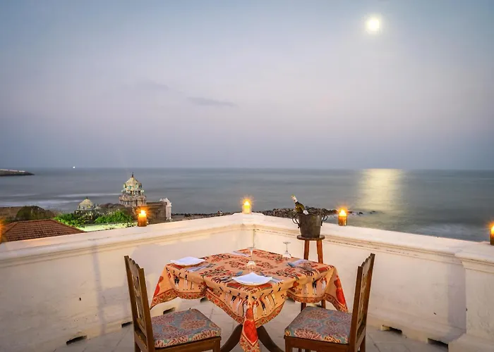 Neemrana'S - Bungalow On The Beach