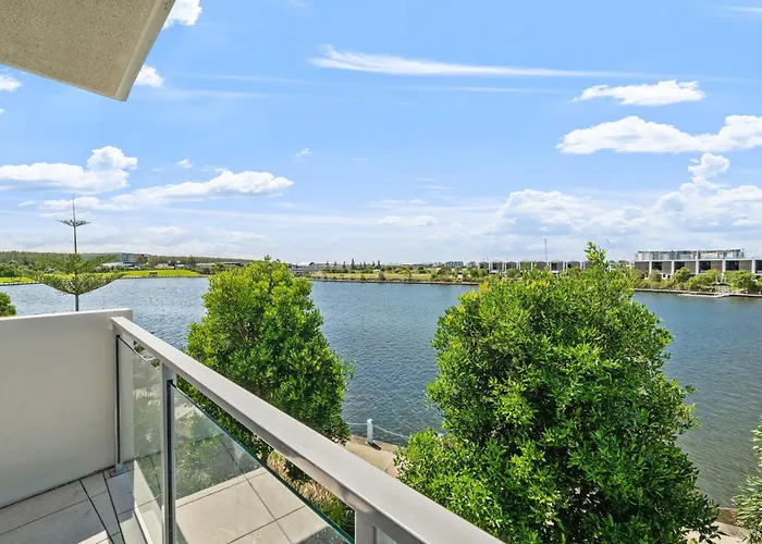 North Shore Oceanside Kawana