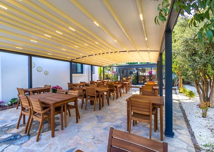 Elizya Boutique Hotel