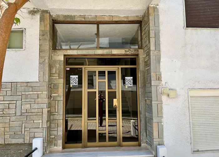 Pelekan Rooms And Apartments Athina 34