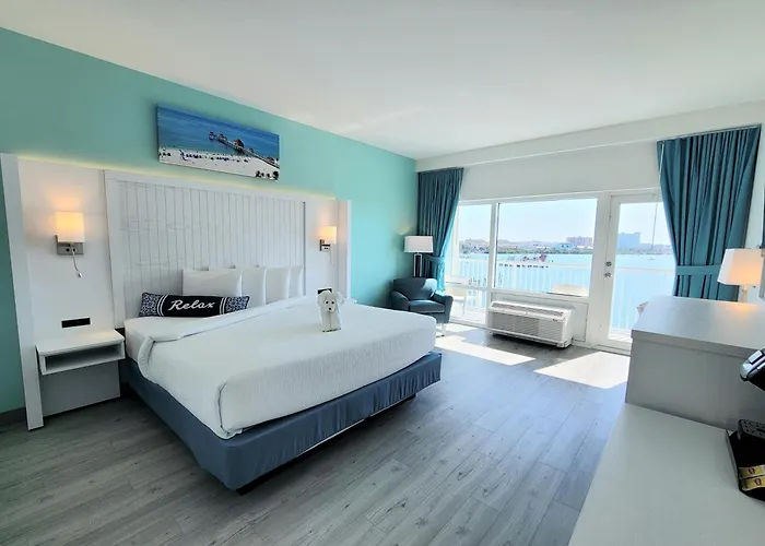 Charthouse Clearwater Beach Marina Hotel