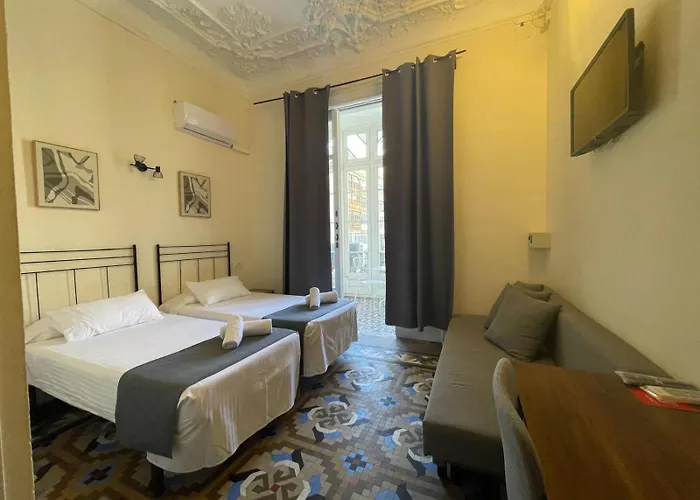 Hostal Balmes Centro Barcellona