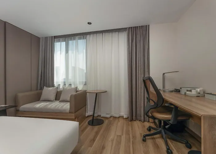 Atour Hotel