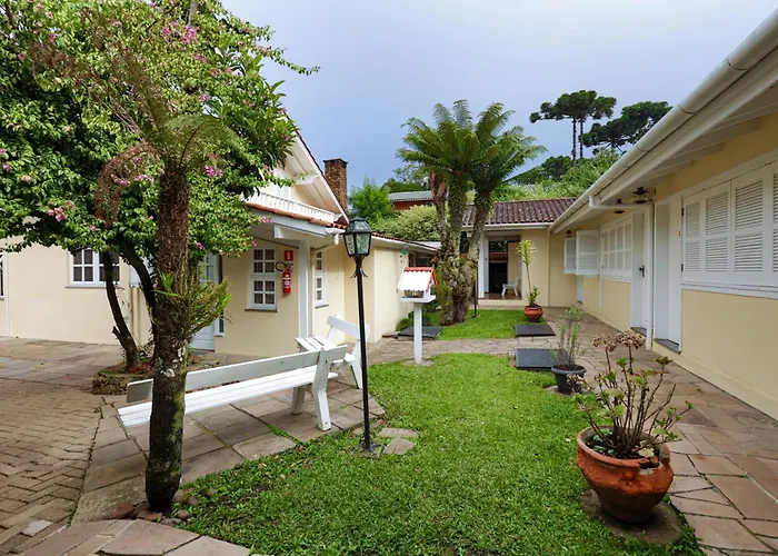 Pousada Maison Suisse