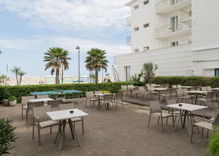 Hotel Mondial