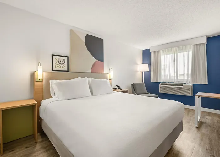 Spark By Hilton Eden Prairie