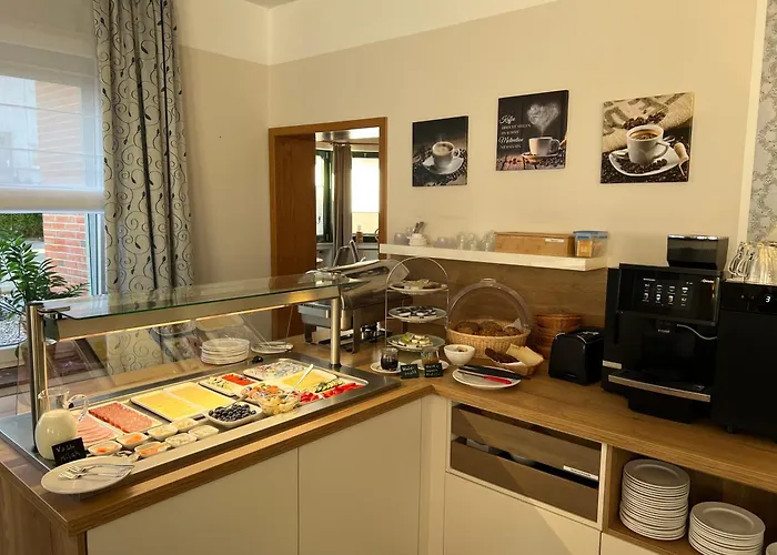 Gaestehaus Am Kurpark Hotel Garni