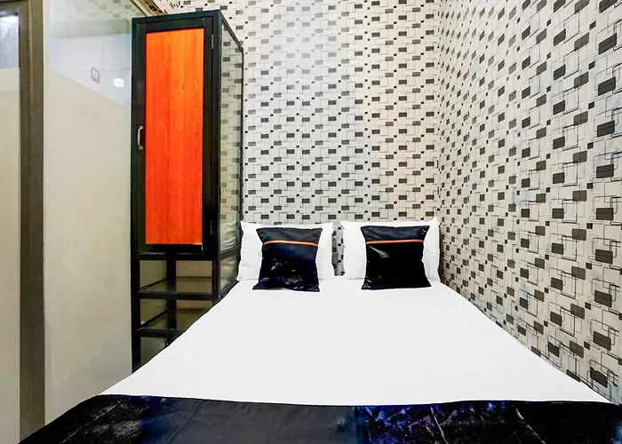 Hotel O Surabaya Near Universitas Airlangga Formerly Kertajaya Residence Surabaya