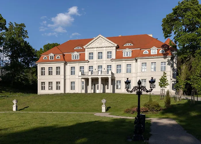 Schlosshotel Neustrelitz