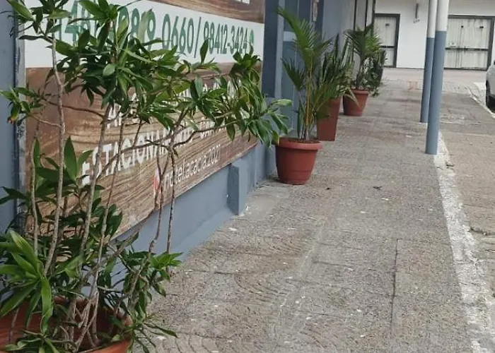 Acacia Hotel
