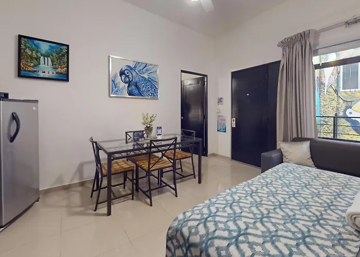 Hotel Tau Art Residence