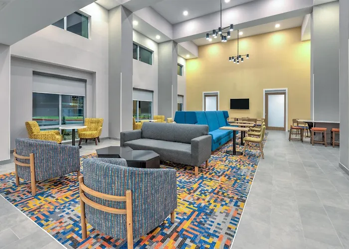 Hampton Inn & Suites By Hilton Little Rock Airport