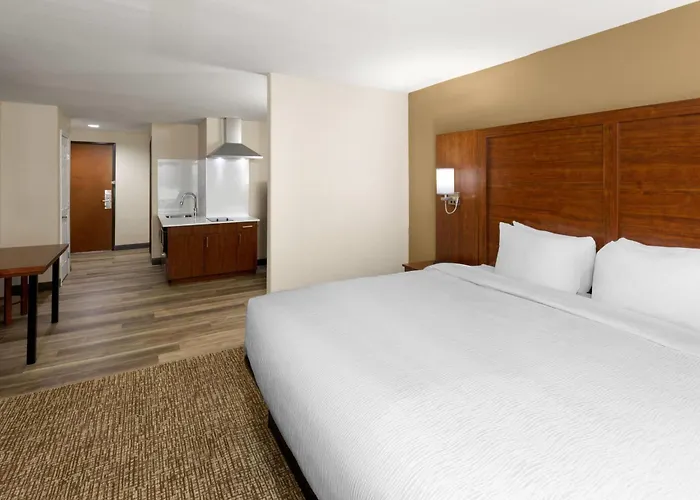 Hawthorn Extended Stay By Wyndham College Station South