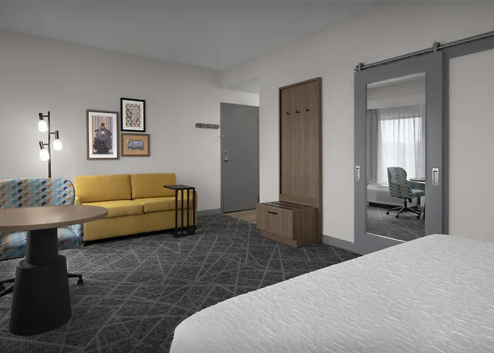 Hampton Inn & Suites Laurel