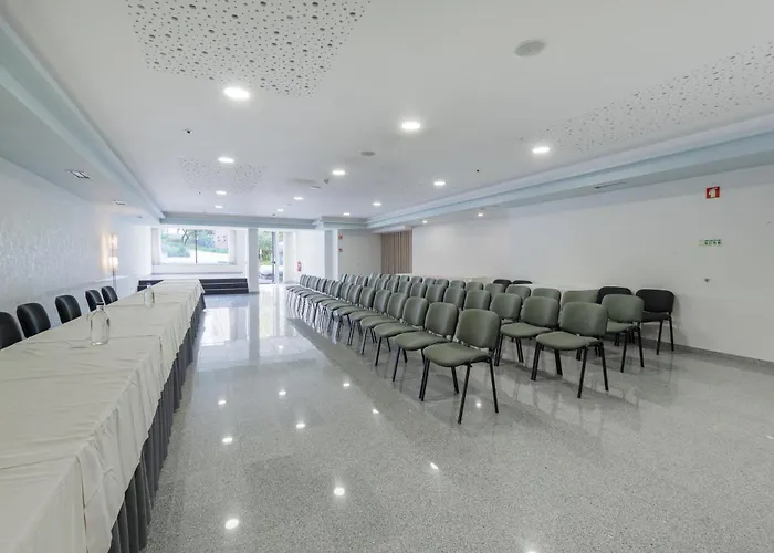 Hotel Azinheira By Ridan Hotels
