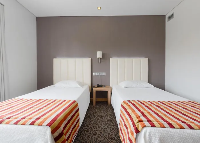 Hotel Azinheira By Ridan Hotels