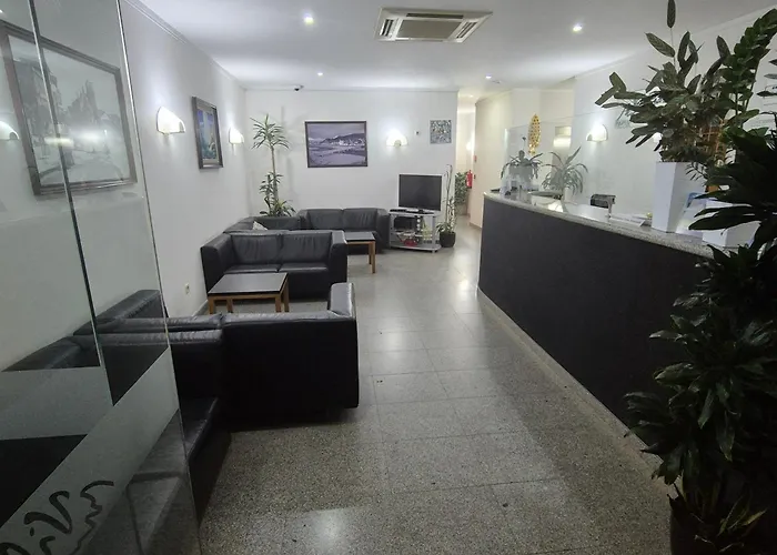 Apartamentos Turísticos Vila Praia