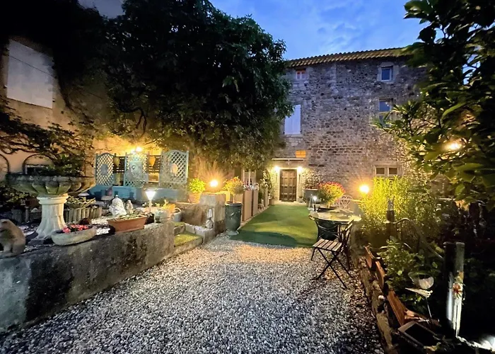 Le Manoir Du Raveyron