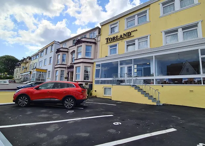 Torland Hotel - Seafront Location, Guaranteed Free Parking